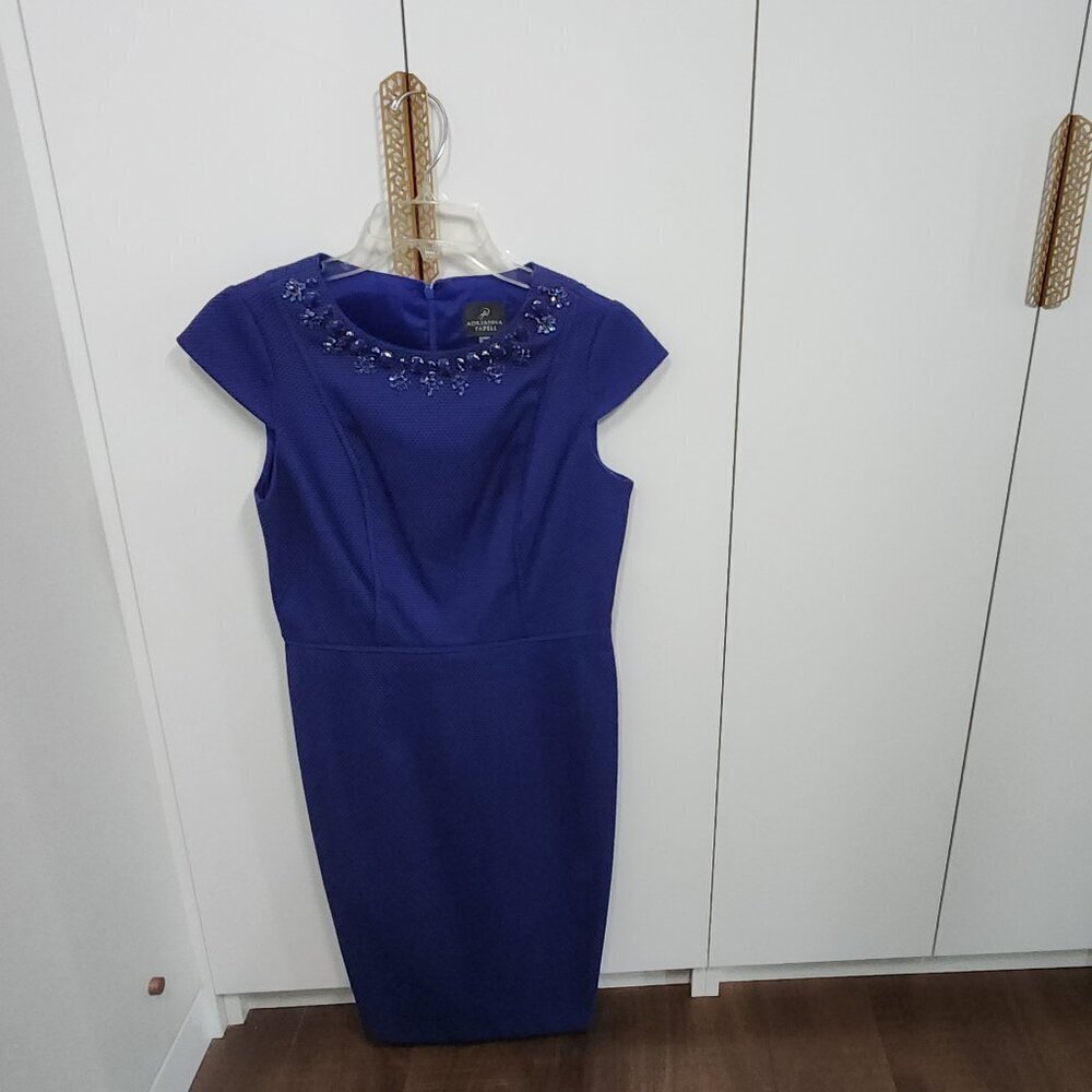 Adrianna Papell Dress Size 4 Blue Short Sleeve Jeweled Neckline